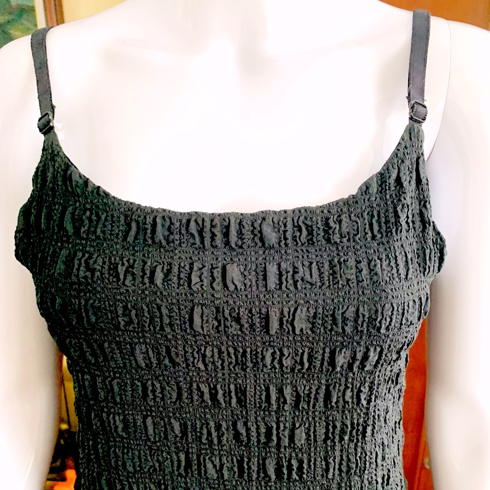 Black strechy Plisse crop tank top with adjustable straps deep round neck & back